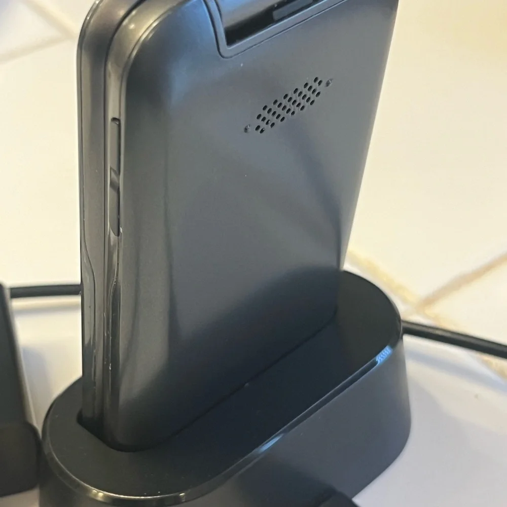 Alcatel Lively Jitterbug Flip2 II 4053S Cell Phone Gray & Black 4G Phone